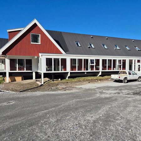 Hotel Nordbo Nuuk Exteriör bild